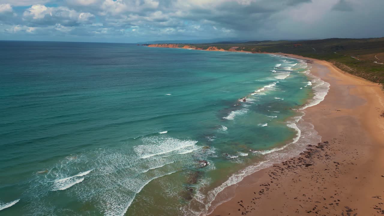 Spiaggia della Great Ocean Road in Australia vicino ai Dodici Apostoli.