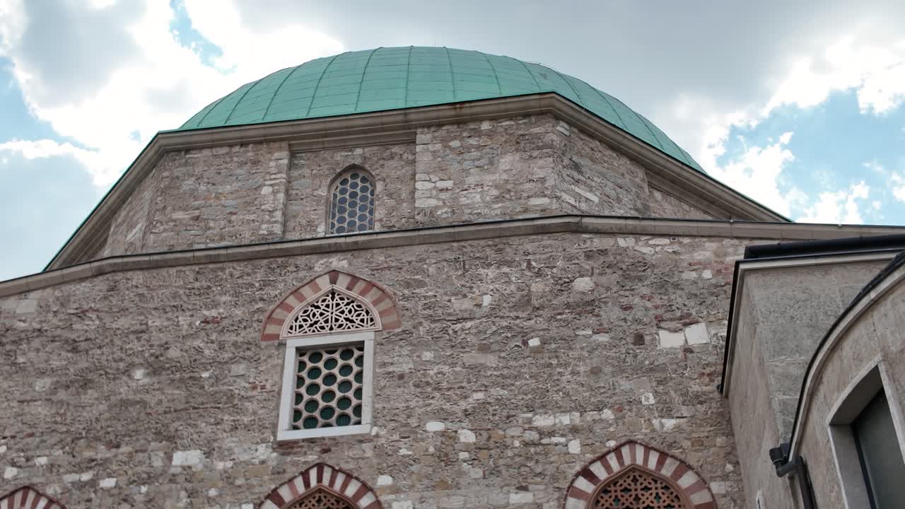 Detailed footage capturing the historic mosque, emphasizing decorative elements and baroque-influenced architecture