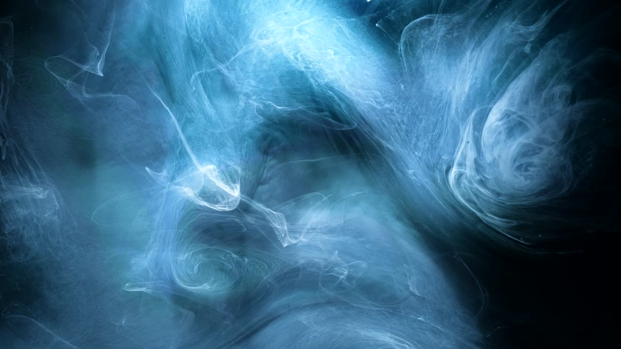nuvola di inchiostro movimento blu acqua animazione setosa fumo