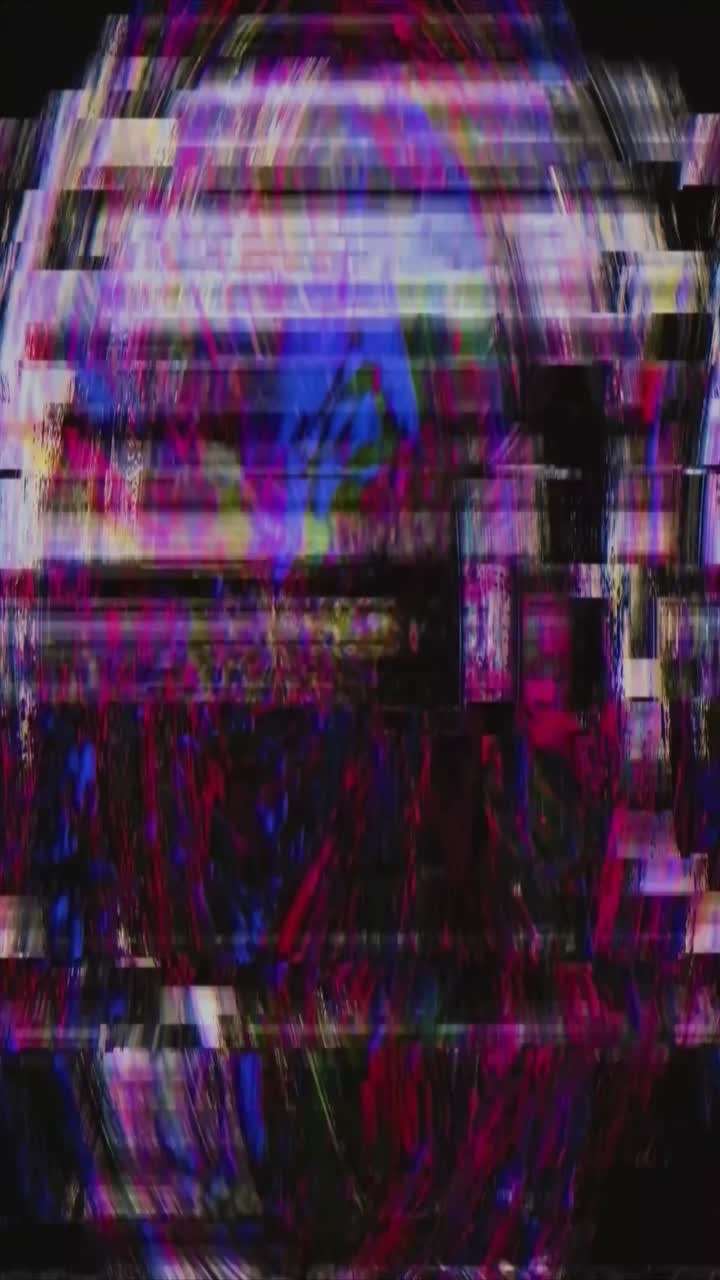 Effetto glitch digitale astratto con distorsione e rumore colorati