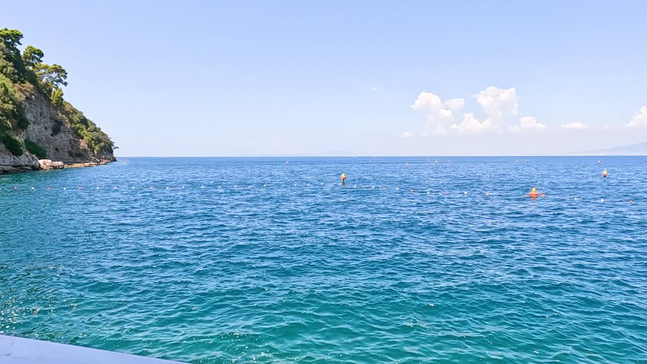 바다 와 절벽 의 편안 한 전망