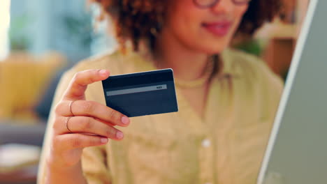 Online-Shopping,-Kreditkarte