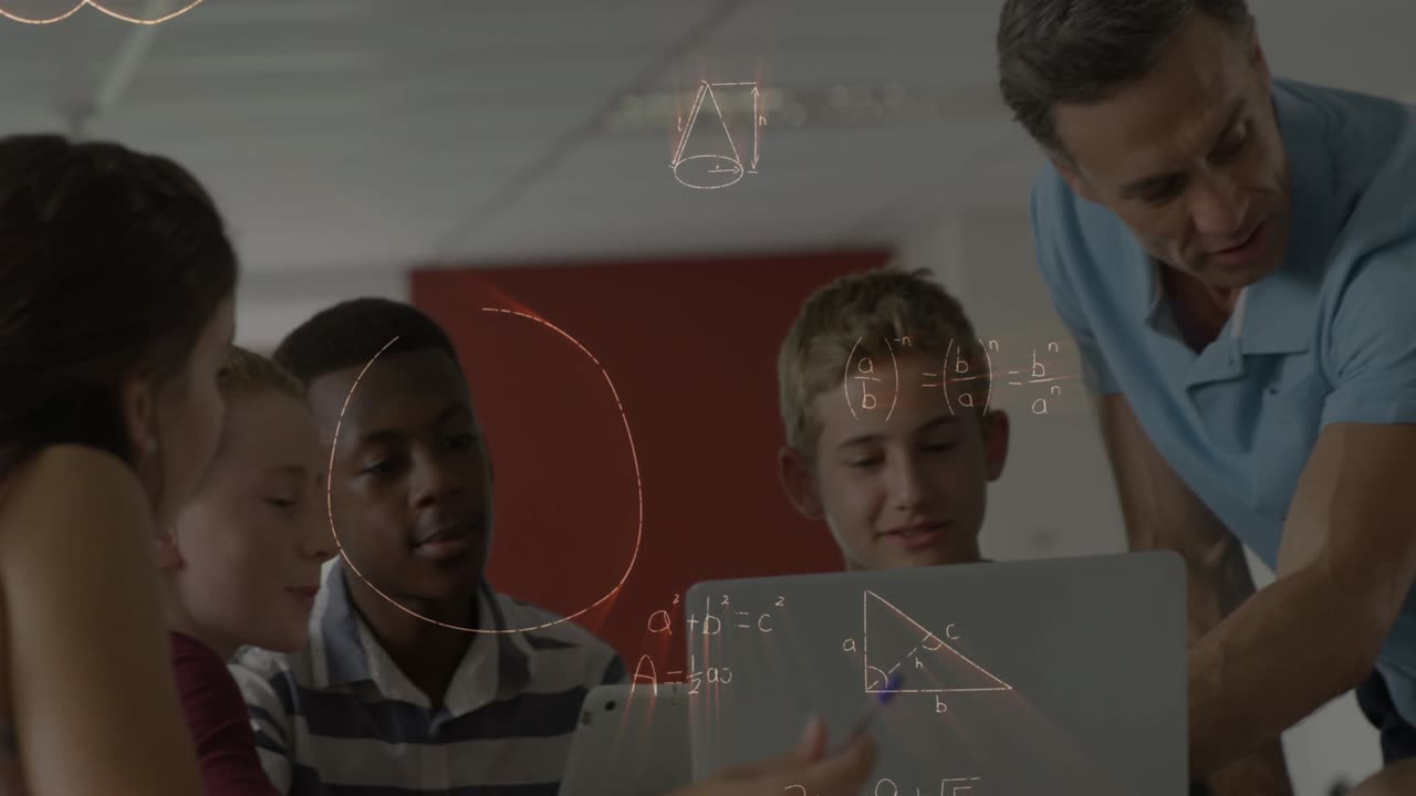 Animation of mathematical formulas over students using computers
