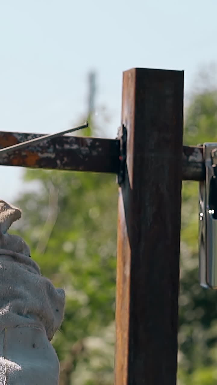 Welding metal fence post