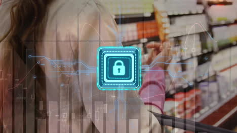 animación de candado digital sobre procesamiento de datos y mujer con carrito de compras
