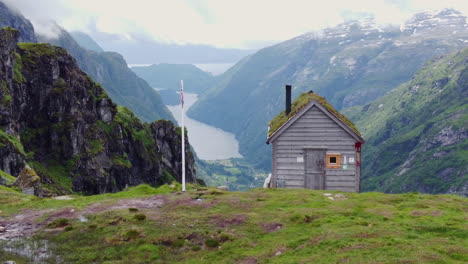 Lonely cabin in Norvegian mountains, looking over to the fjords