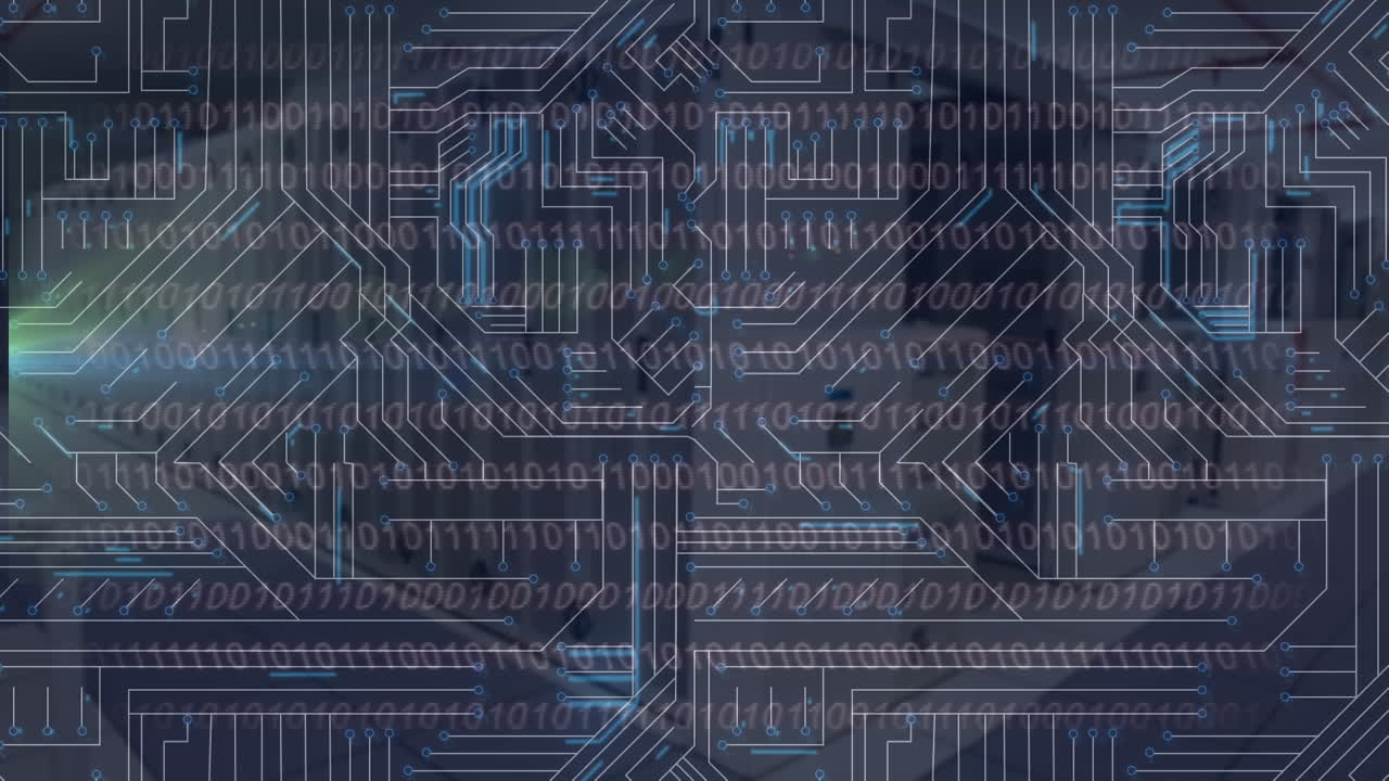 animación del procesamiento de datos sobre una placa de circuitos informáticos brillante