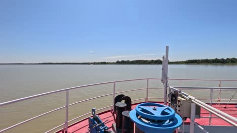 boat journey on calm waters in blaye, france