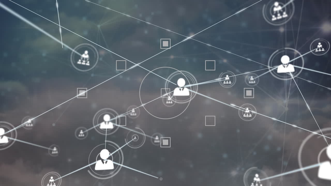 animación de la red de iconos de perfil y la red de conexiones contra nubes en el cielo azul.