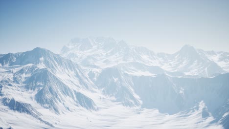 Arctic-Mountains-in-Northern-Norway