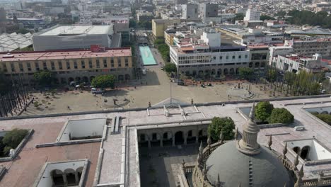 many tourists visiting the central square in the downtown of guadalajara