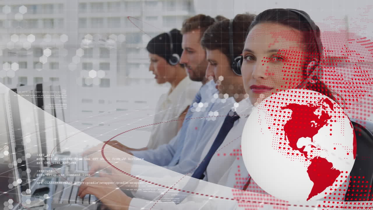 헤드 ⁇ 을 착용 한 사업가 들 위 에 있는 지구와 세계 지도 의 애니메이션