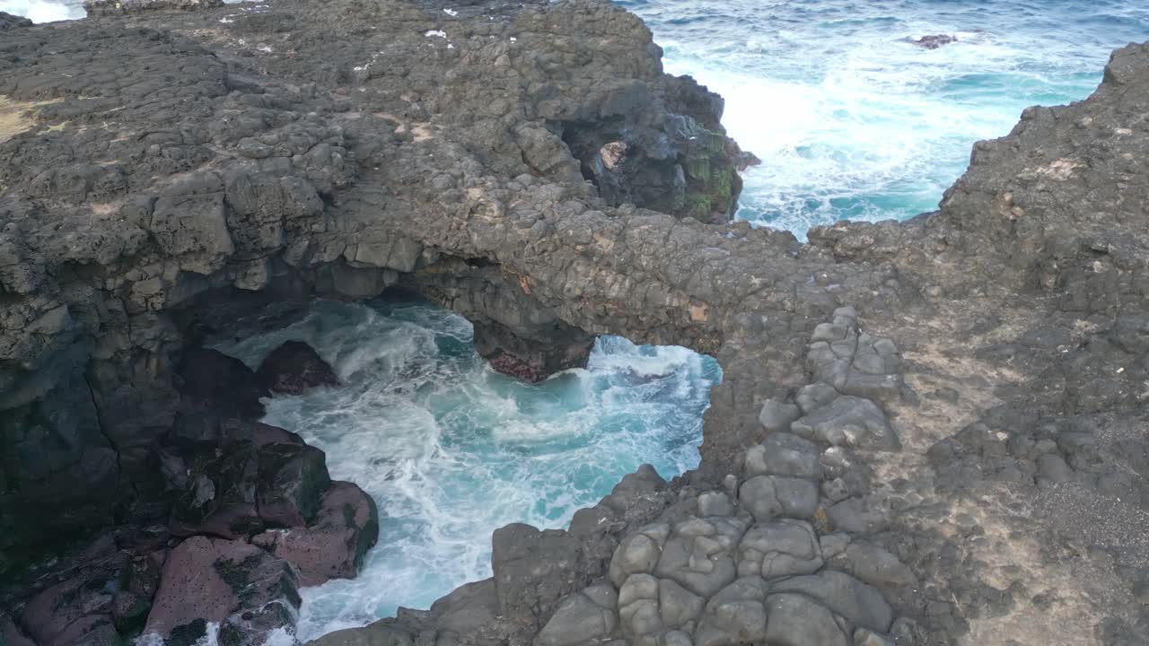 Mauritius - Le Bouchon - discovering the Pont Naturel