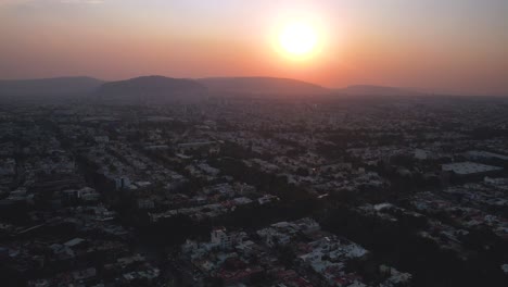 Guadalajara:-4k-Aerial-timelapse-of-famous-city-in-Mexico---landscape-panorama-of-North-America-from-above
