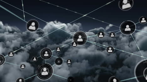 animación de la red de conexiones con iconos sobre el cielo