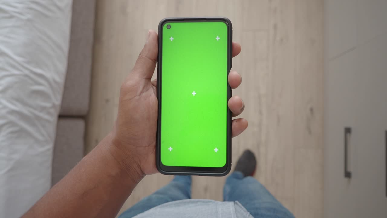 Smartphone con schermo verde