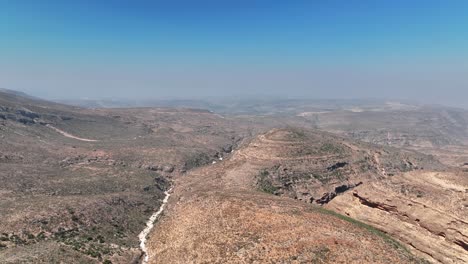 Aerial-Orbit-On-Diksam-Plateau---Elevated-Limestone-Landscape-In-Socotra,-Yemen