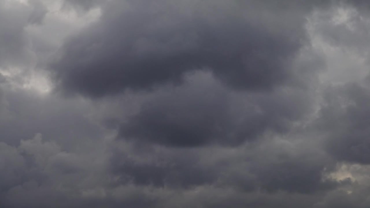 Clouds in the sky. Shooting of Time lapse.