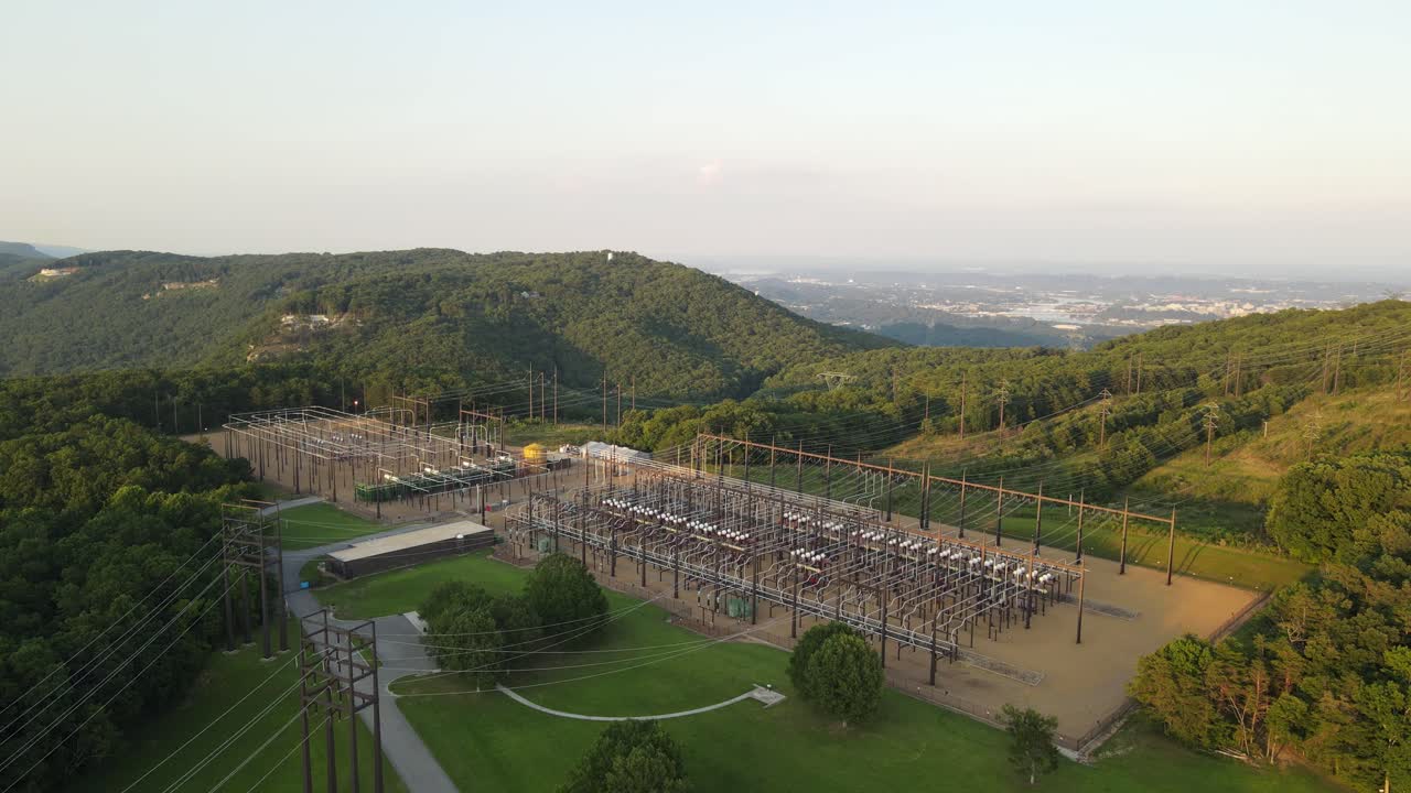 너구리산 저수지 변전소