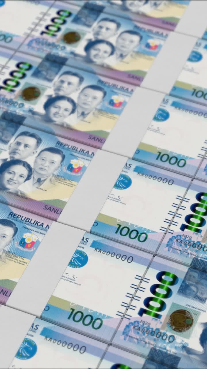 vídeo vertical de billetes de 1.000 pesos filipinos impresos por una imprenta de dinero