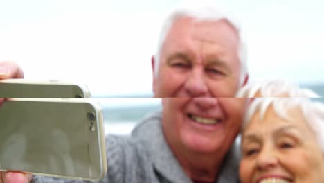 Senior-couple-taking-a-selfie-from-mobile-phone