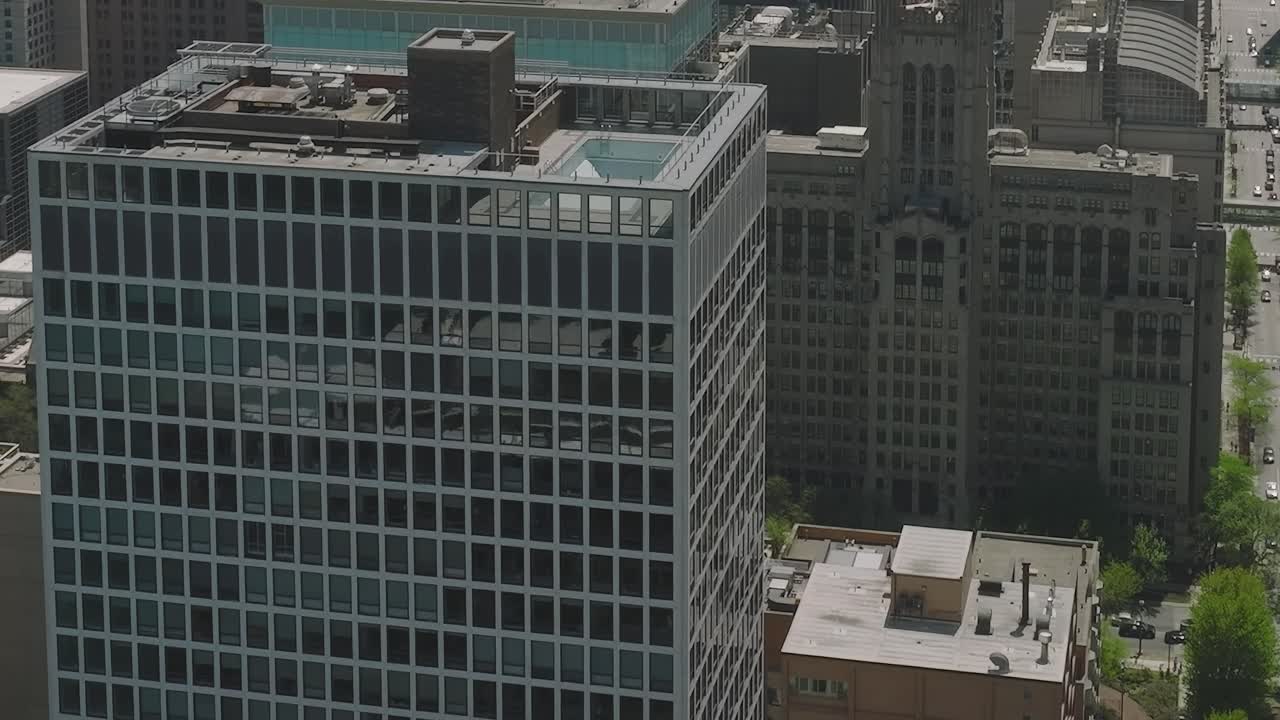 Aerial view of Chicago's modern skyline and green spaces