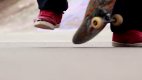 Young-skateboarder-skating-the-outdoor-skatepark