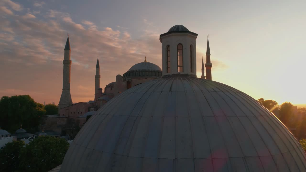 снимки с дронов хагии софии ночью