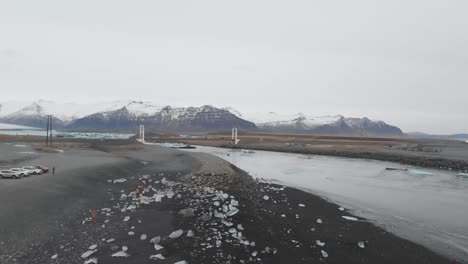 Esta-Es-Una-Grabacion-Aerea-4k-De-Islandia,-Mas-Exactamente-Es-Playa-Diamante