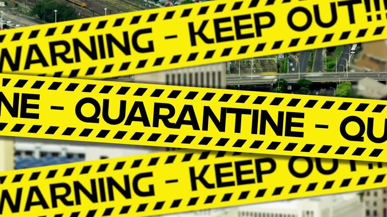 도시 풍경에 대한 경고와 격리 텍스트가 있는 노란색 경찰 테이프