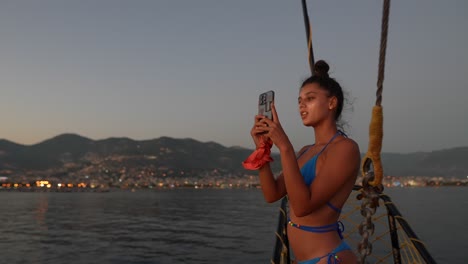 sunset seascape photo session on a boat