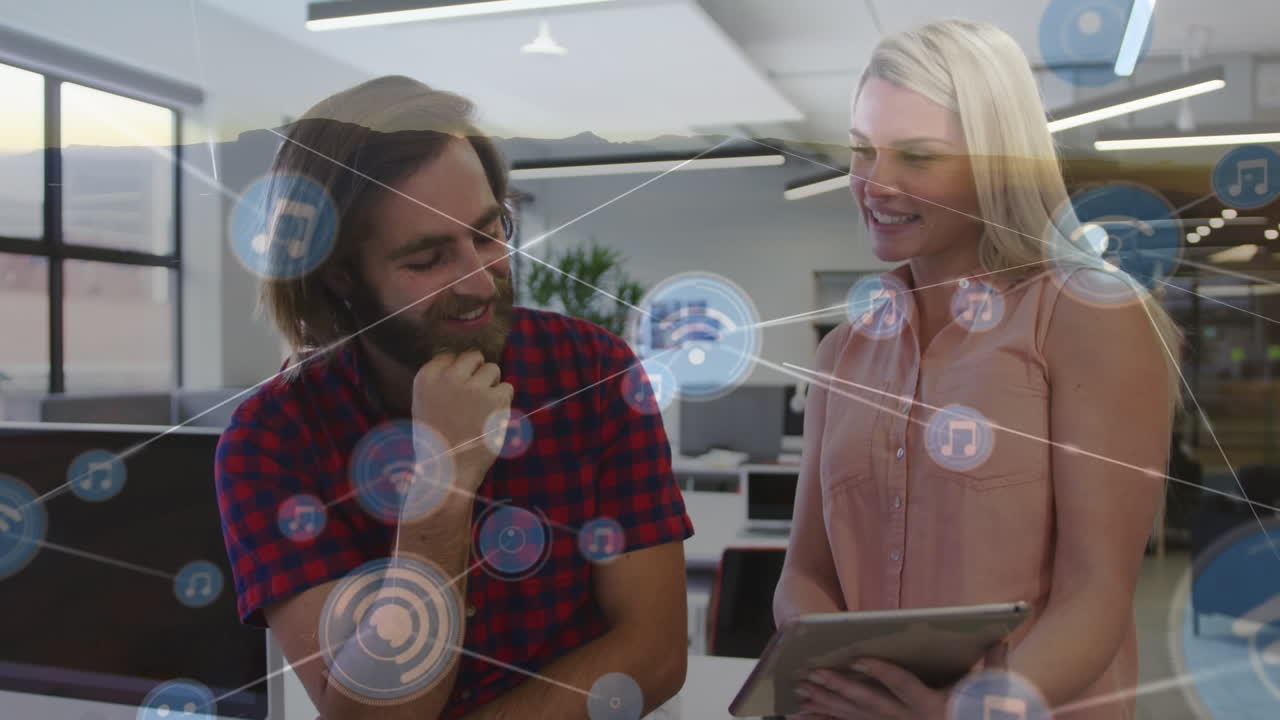 animación de la red de conexiones entre dos personas caucásicas de negocios