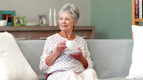 Senior-woman-drinking-coffee