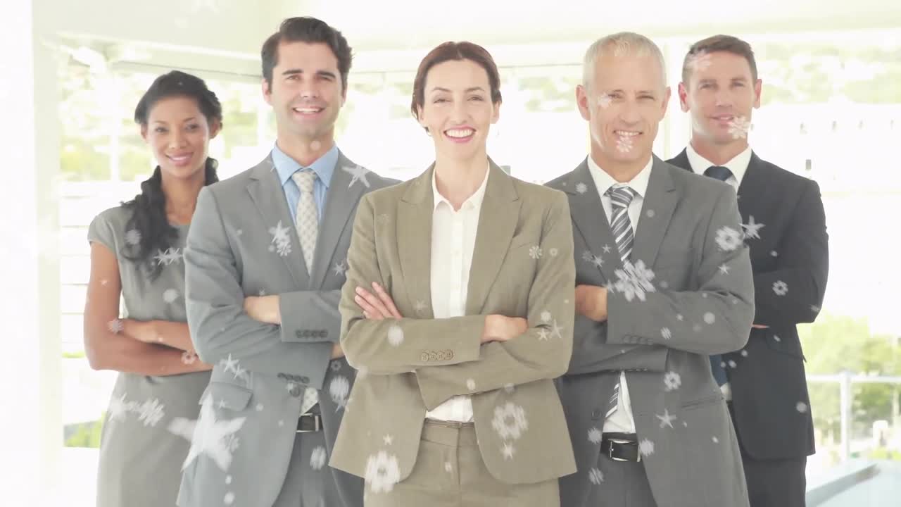 도시 풍경 위에서 사업가의 악수 애니메이션