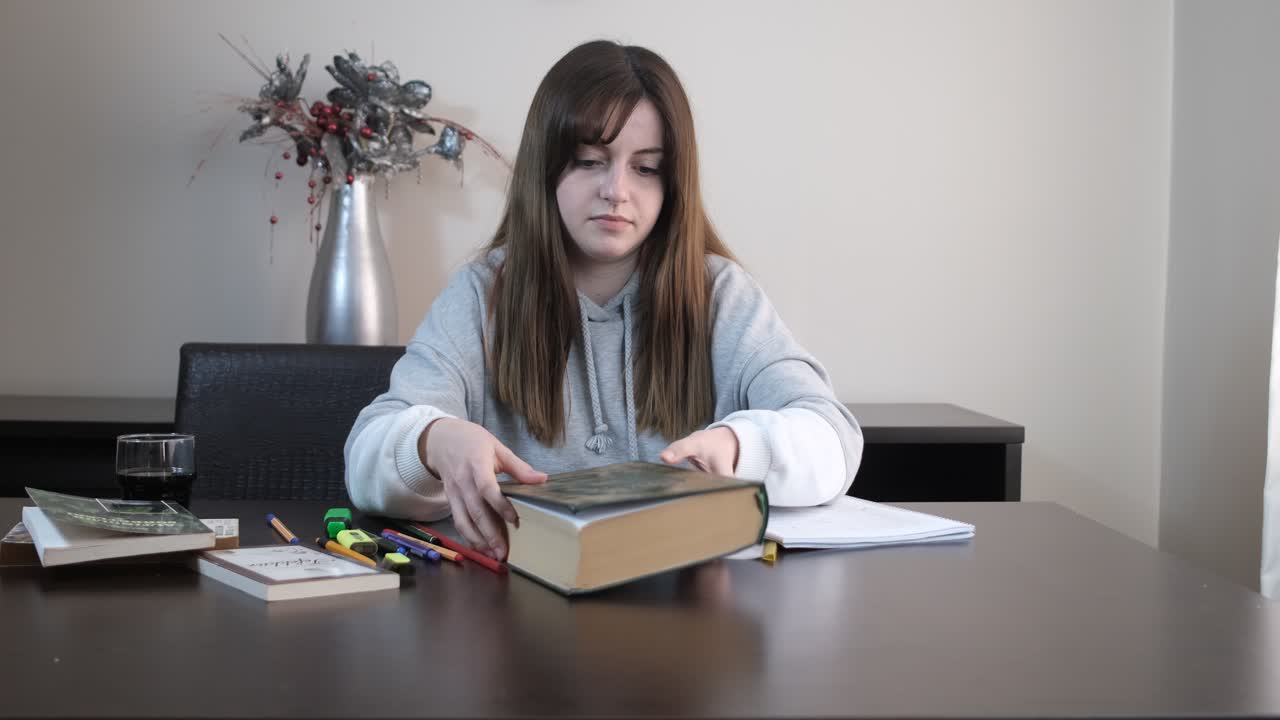 mesa de compensación después del estudio