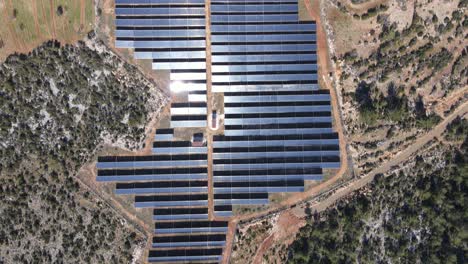 Panel-Solar-En-El-Campo