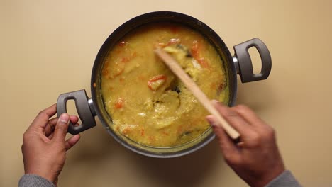 how to make delicious masoor dal (red lentil soup)