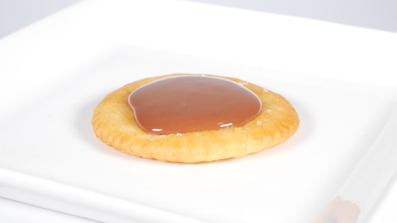 초콜릿과 함께 둥근 크래커