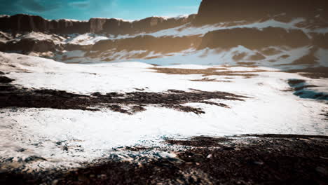 rocks-and-hills-under-the-snow