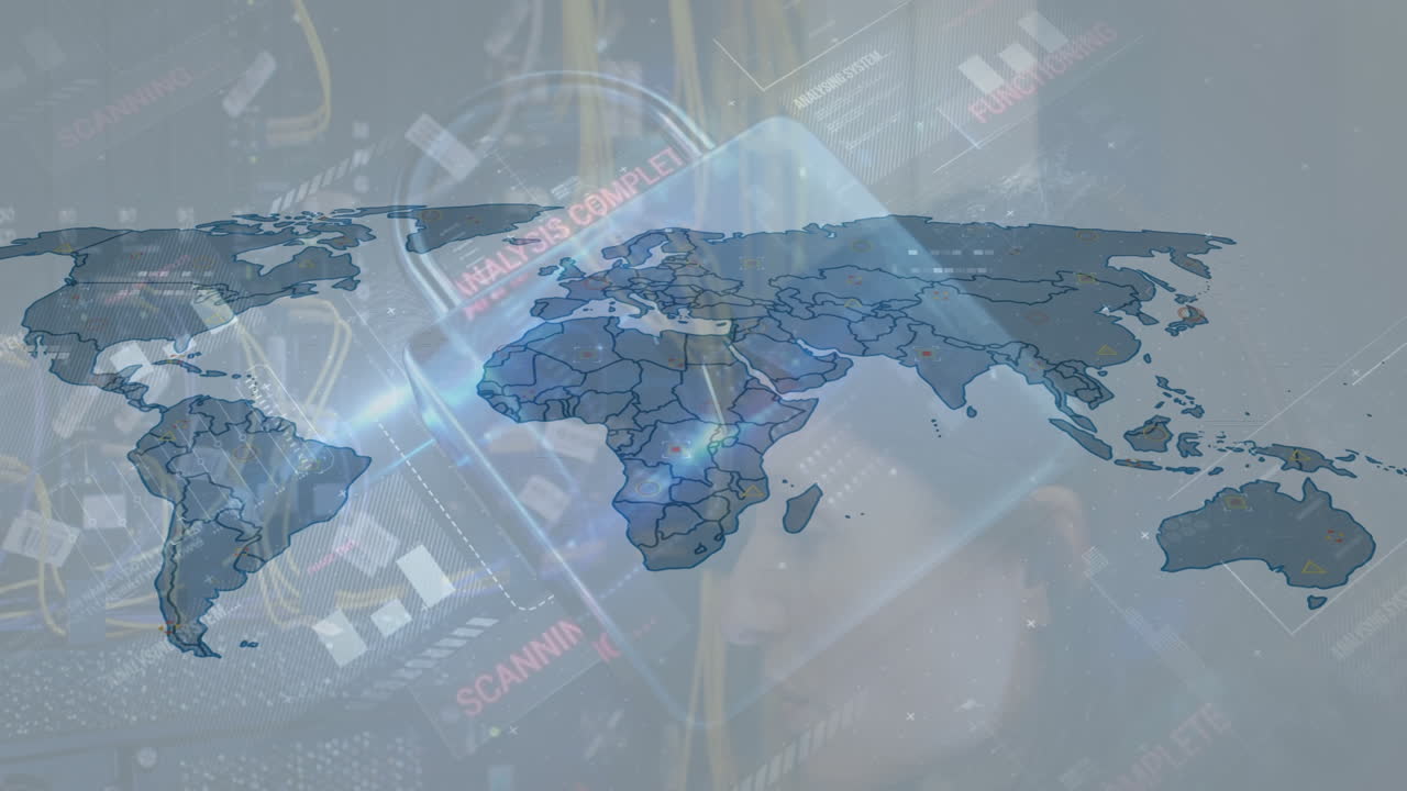 세계 지도와 서버 방 위의  ⁇ 락으로 데이터 처리의 애니메이션