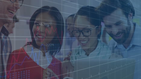 datos financieros y animación del mercado de valores sobre diversas personas de negocios que colaboran