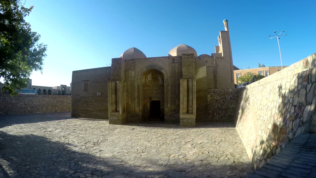 la mezquita magok-i-attari es una mezquita histórica en bukhara, uzbekistán