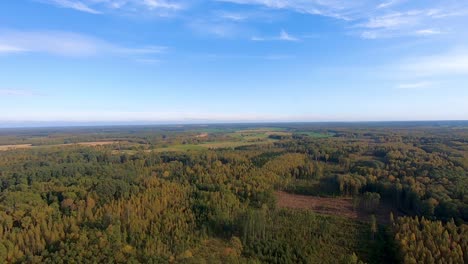 Herbstlicher-Naturblick-Aus-Einem-Hubschrauber