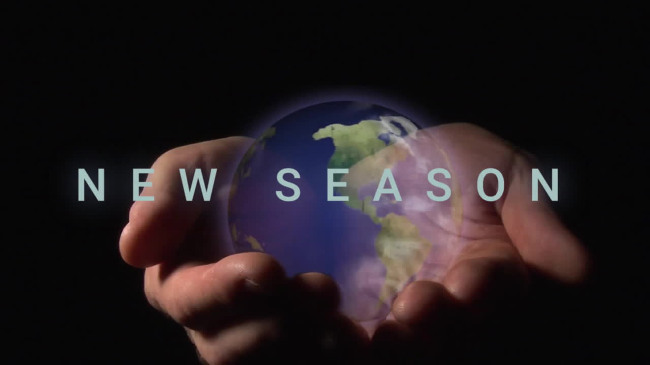 새로운 시즌의 애니메이션과 전 세계의 디지털 데이터 처리가 손에