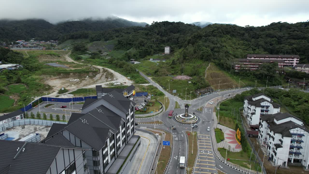 vista general del paisaje del distrito de brinchang dentro del área de cameron highlands de malasia