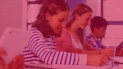animación de la red de conexiones sobre los escolares en el aula