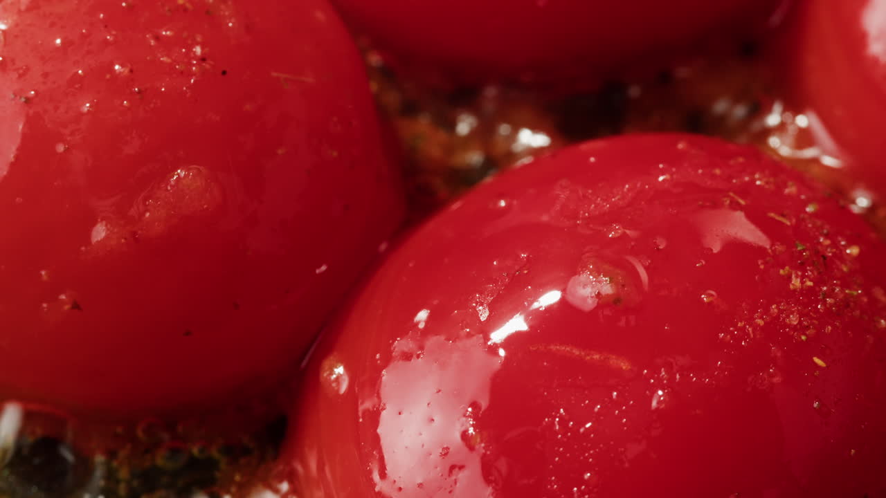 Close-up of seasoned tomatoes