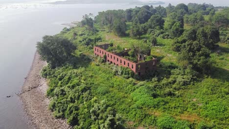 Imágenes-Aéreas-Del-Fuerte-Abandonado-De-La-Isla-Holandesa