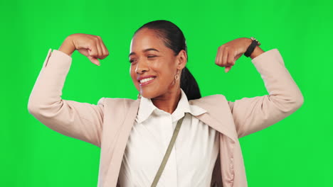 mujer de negocios fuerte y retrato en verde