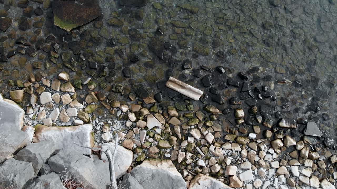 가을 흐린 날 온타리오 호수 옆 온타리오 교외 지역